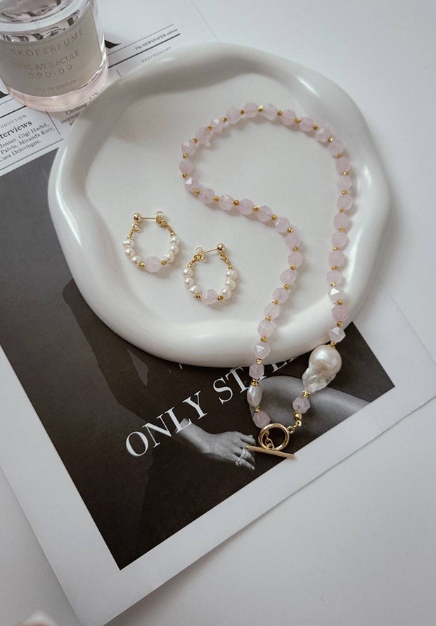 Колье Blush Pearl