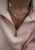 Колье Blush Pearl на модели