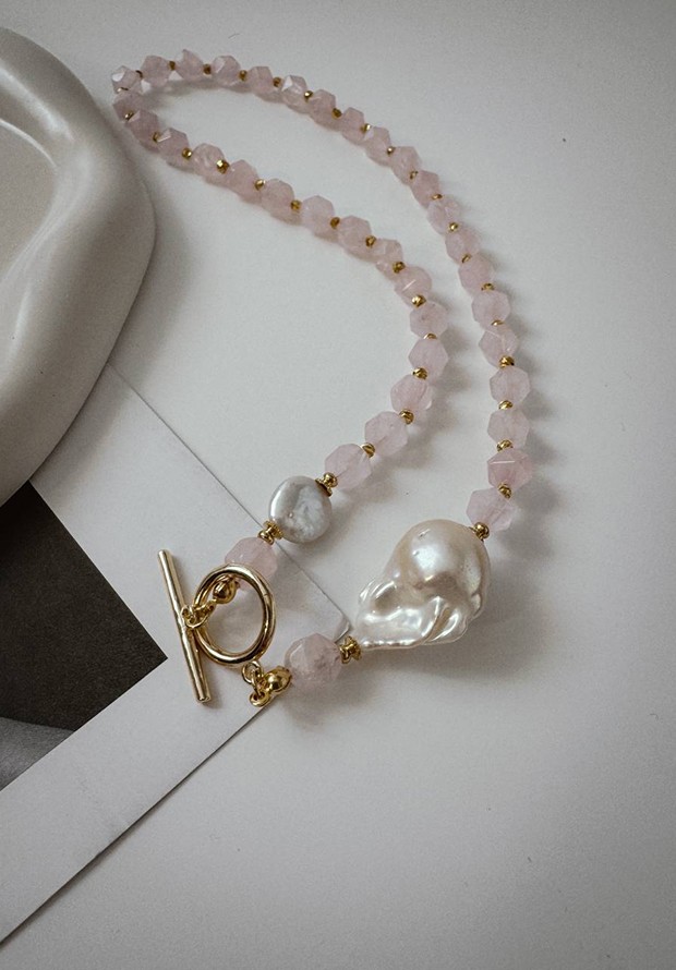 Колье Blush Pearl